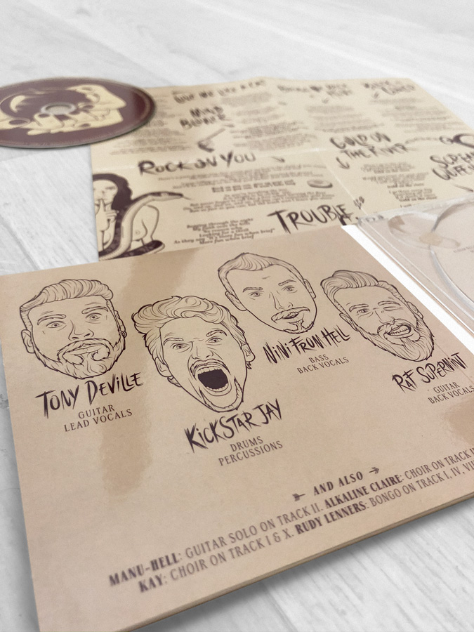 Packaging - Album - Big Moustache Bandits